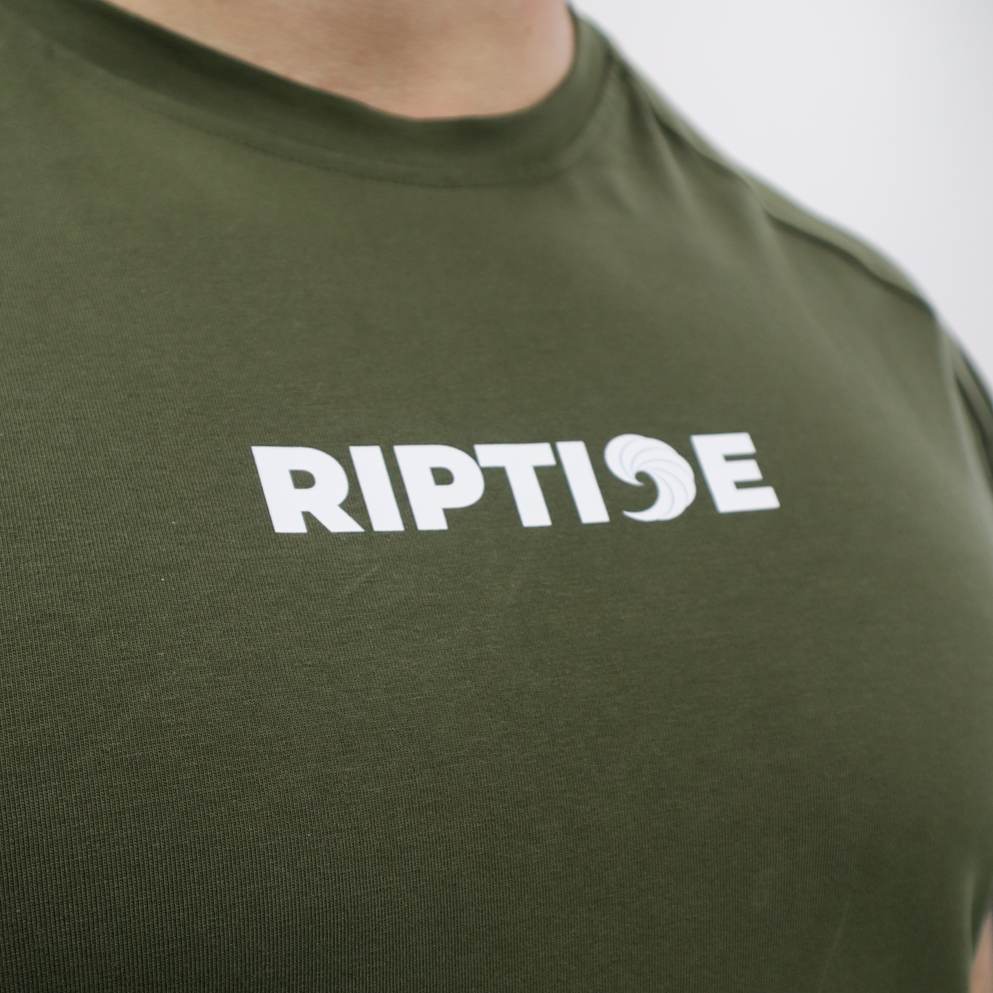 Wave Fitted Tee Shirt